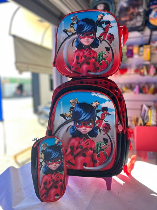 KIT MOCHILA DE RODINHA + LANCHEIRA + ESTOJO - LADYBUG
