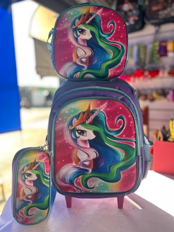 KIT MOCHILA DE RODINHA + LANCHEIRA + ESTOJO - UNICÓRNIO