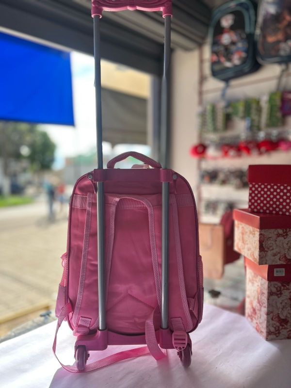 Mochila Rodinha Reforçada - MENINA PRINCESA - Image 3
