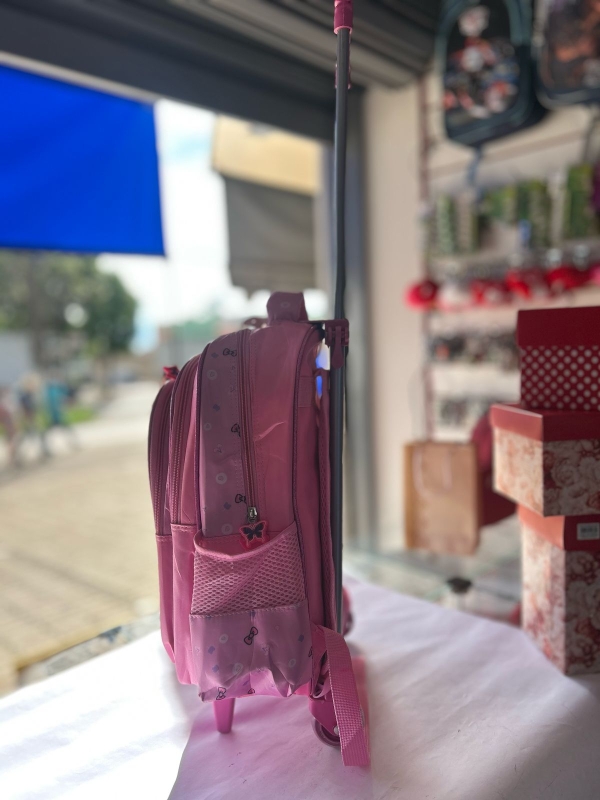 Mochila Rodinha Reforçada - MENINA PRINCESA - Image 2