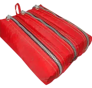 Estojo escolar triplo - COR VERMELHO