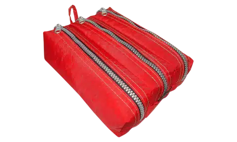 Estojo escolar triplo - COR VERMELHO