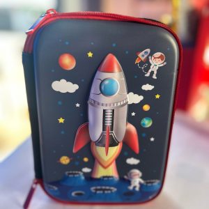 ESTOJO ESCOLAR COM DIVISÓRIA - PERSONAGENS FOGUETE